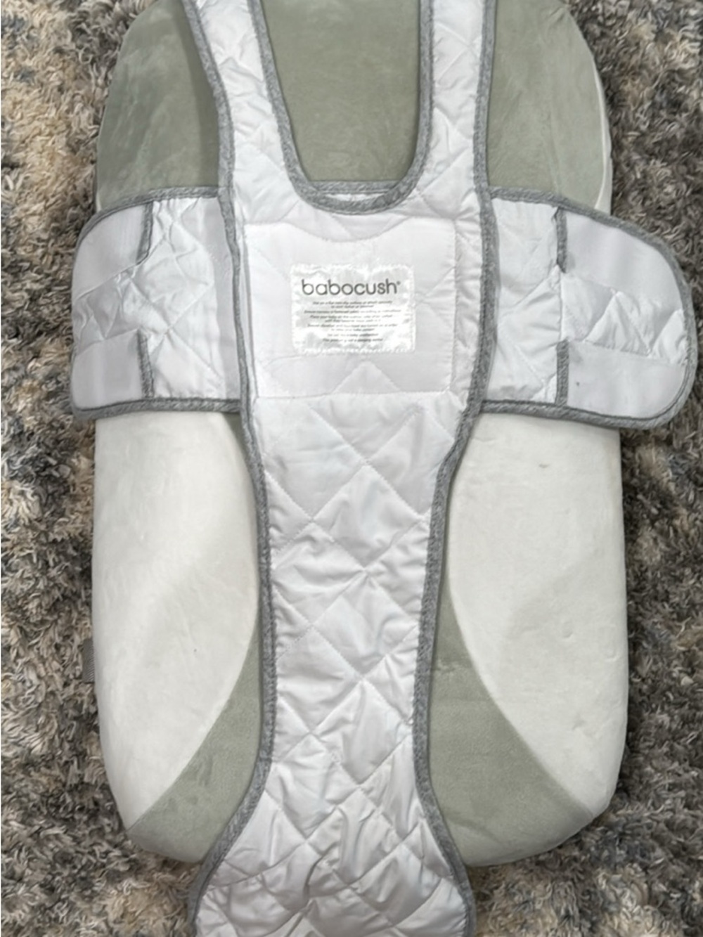 babocush Quilted Baby Lounger in Light Gray & White
